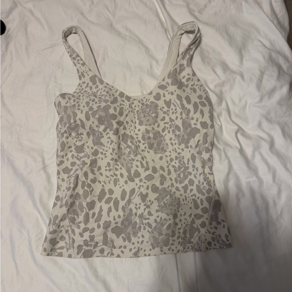 Lululemon printed tank top size 6